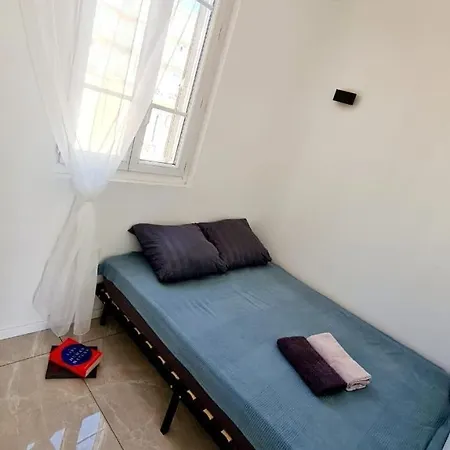 Nouveau Carre D'or * Nice